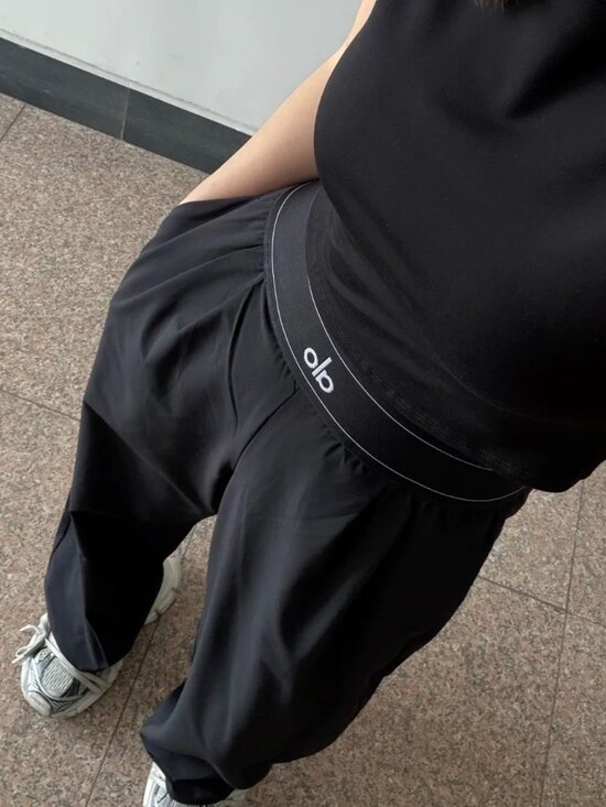 ALO Yoga Pants - 🤍 NWT Alo Yoga Suit Up Trouser Black 😘 Relaxed Flowy Wide Leg Pants 30"